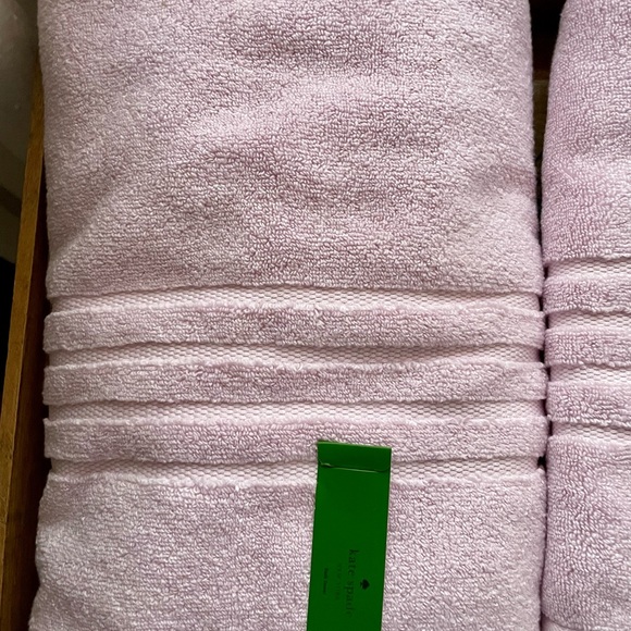 ♠️KATE SPADE Lavender Bath Towel Set 🛁 NWT🛁 - Picture 14 of 15